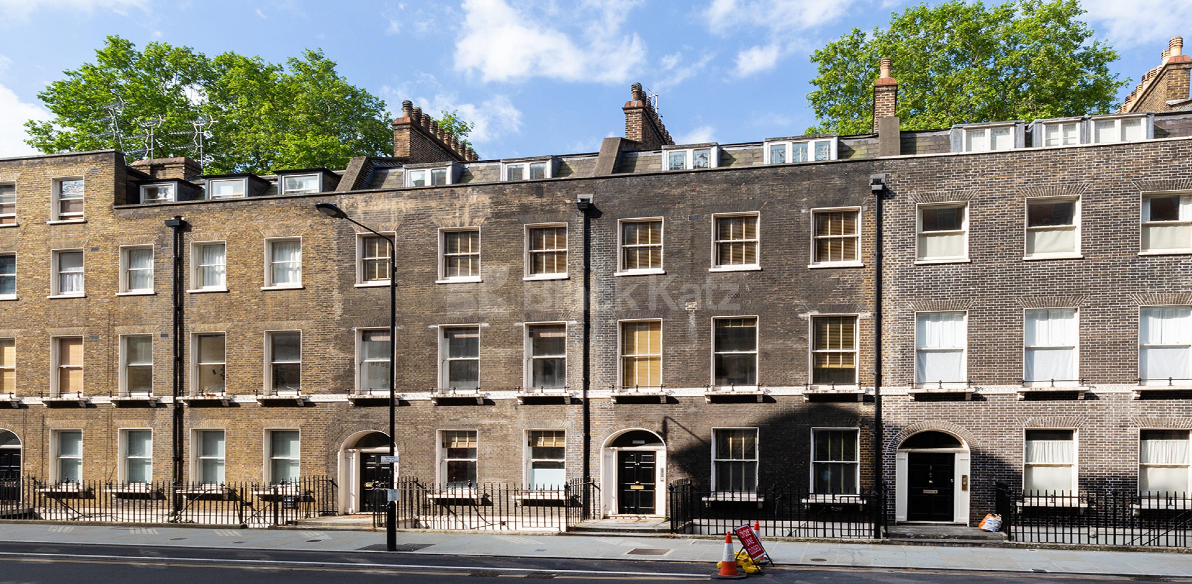 3 double bedrooms, modern kitchen & bathroom mins to UCL,SOAS & LSE Gower Street, Bloomsbury WC1E